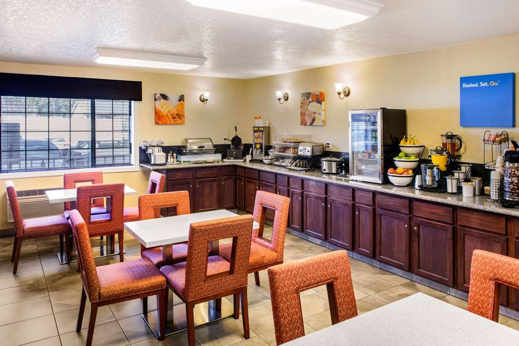 Comfort Inn Mount Shasta Area Weed Εστιατόριο φωτογραφία